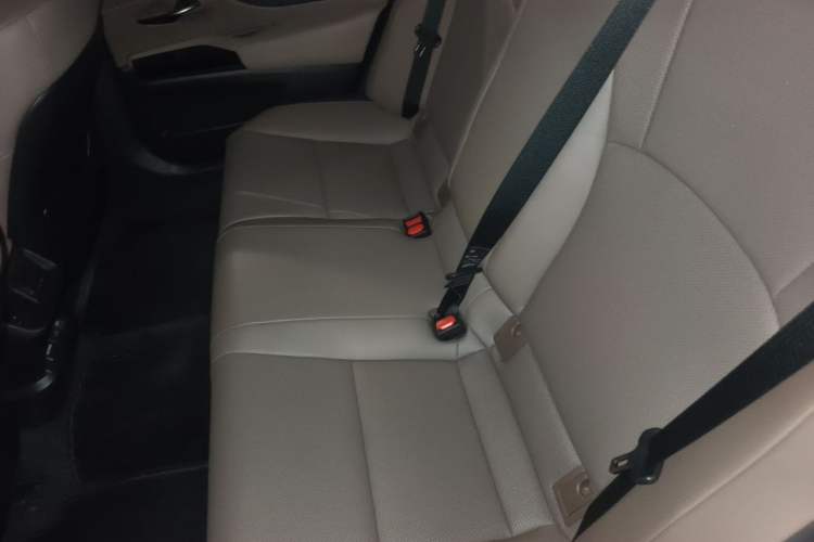 Used Lexus ES 2023 200 Excellence Edition Left Rear Seat