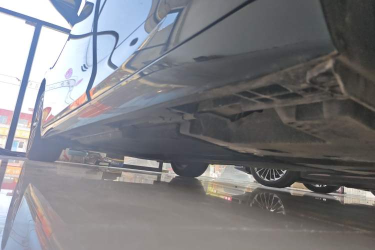 Used Lexus ES 2023 200 Excellence Edition Left Side Sill