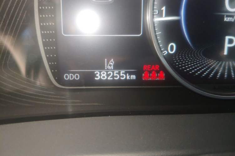 Used Lexus ES 2023 200 Excellence Edition Odometer Close Up