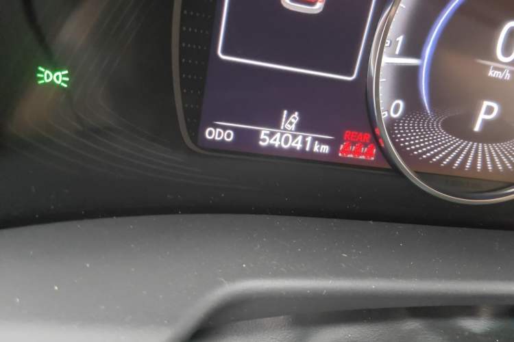 Used Lexus ES 2023 200 Excellence Edition Odometer Close Up