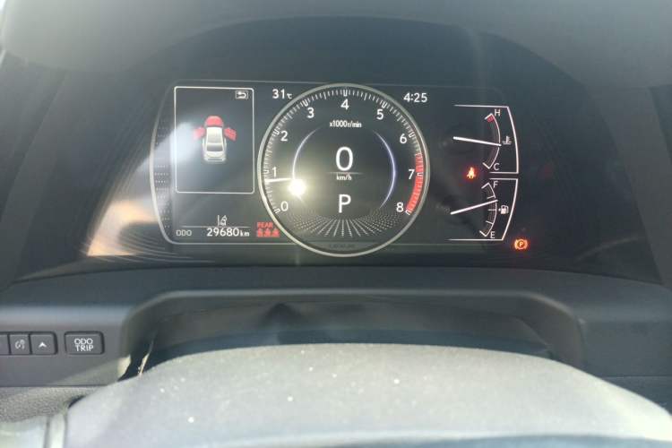 Used Lexus ES 2023 200 Excellence Edition Odometer Close Up