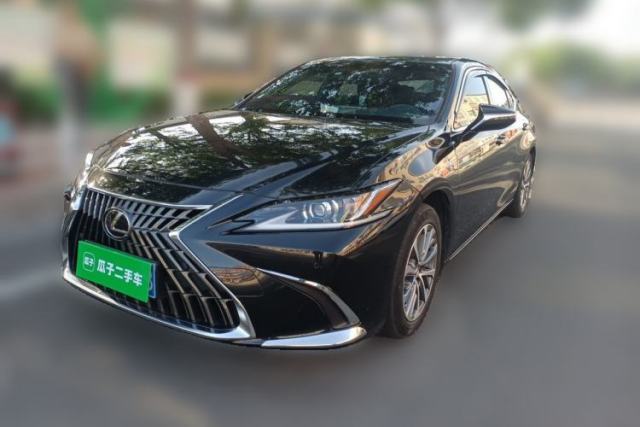 Used Lexus ES 2023 200 Excellence Edition