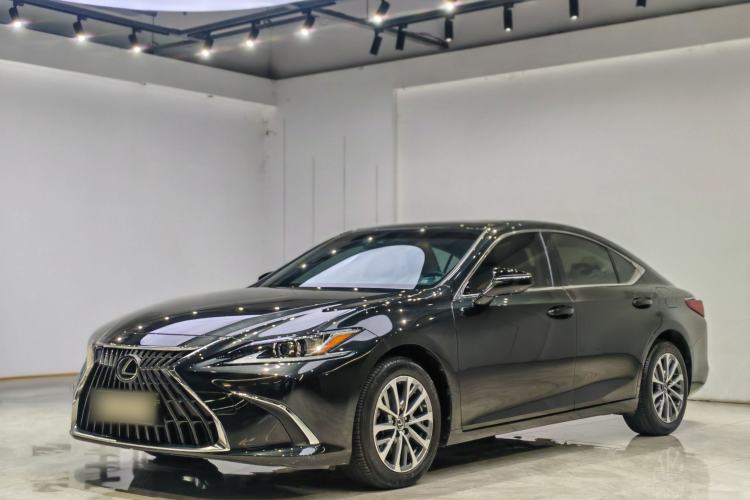 Lexus ES 2023 200 Excellence Edition