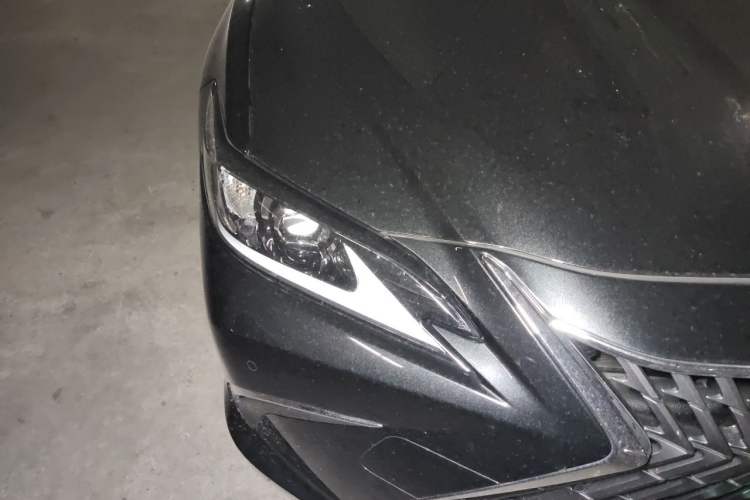 Used Lexus ES 2023 200 Excellence Edition Right Front Headlight