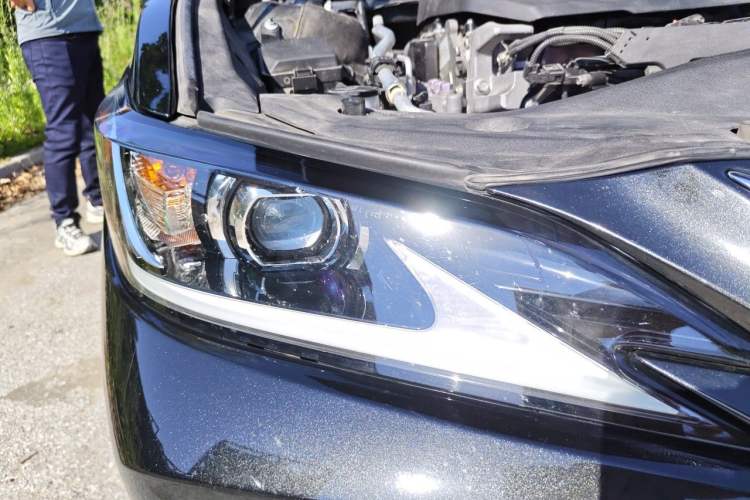 Used Lexus ES 2023 260 Excellence Edition Right Front Headlight