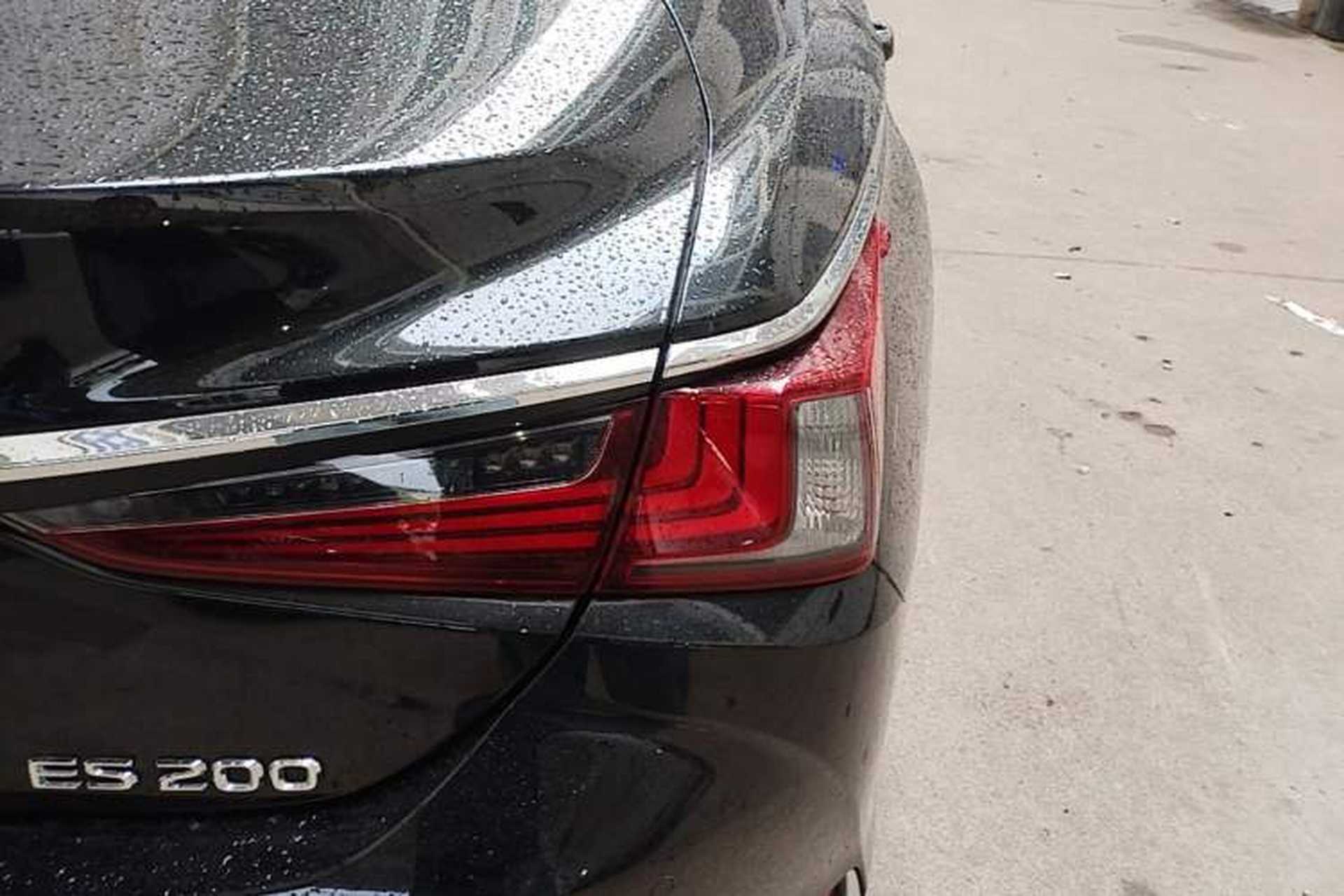 Used Lexus ES 2023 200 Excellence Edition Right Rear Taillight