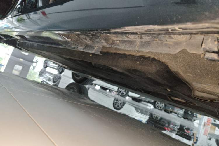 Used Lexus ES 2023 200 Excellence Edition Right Side Sill