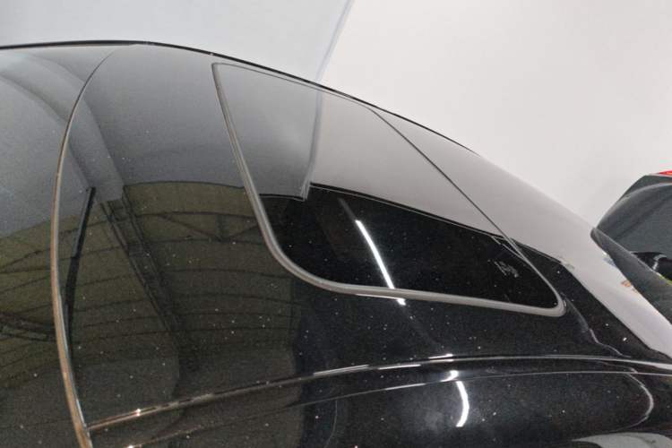Used Lexus ES 2023 200 Excellence Edition Roof