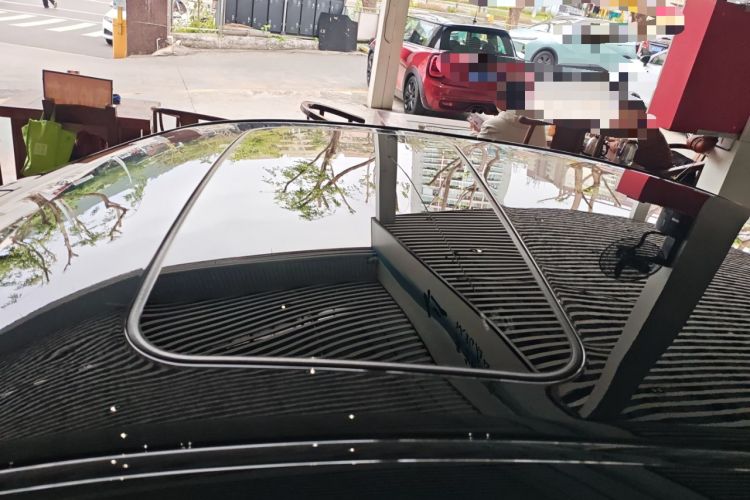 Used Lexus ES 2023 200 Excellence Edition Roof