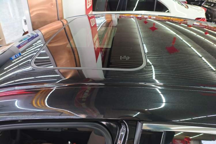 Used Lexus ES 2023 200 Excellence Edition Roof