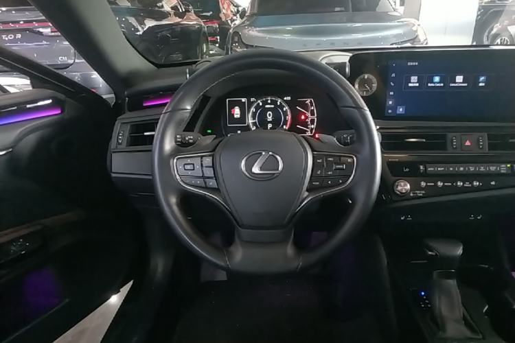 Used Lexus ES 2023 200 Excellence Edition Steering Wheel