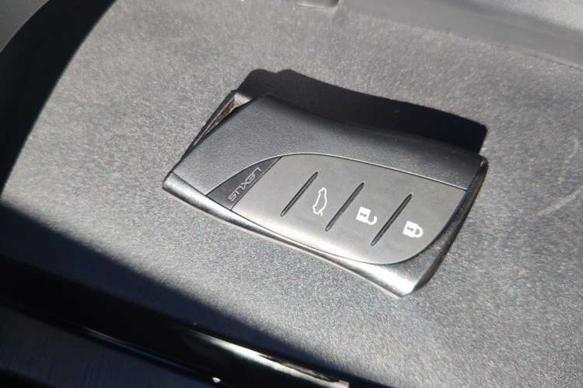 Used Lexus ES 2023 200 Excellence Edition Vehicle Key