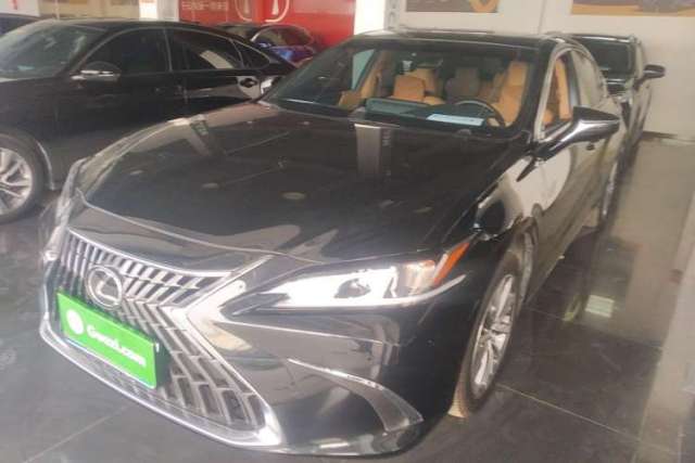 Used Lexus ES 2023 200 Excellence Edition