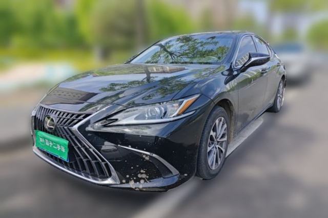 Used Lexus ES 2023 200 Excellence Edition