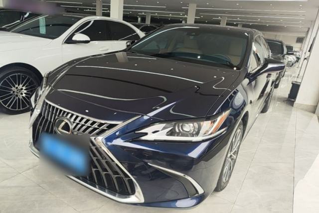 Used Lexus ES 2023 200 Excellence Edition