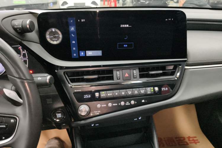 Used Lexus ES 2023 200 Excellence Edition Audio And AC Panel