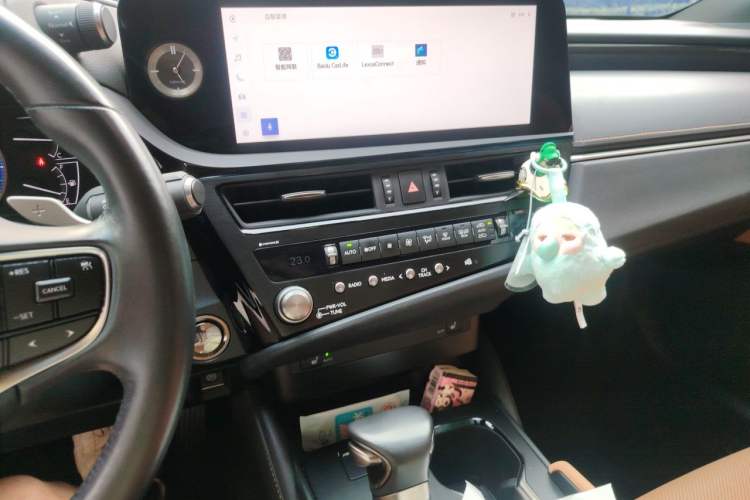 Used Lexus ES 2023 200 Excellence Edition Audio And AC Panel