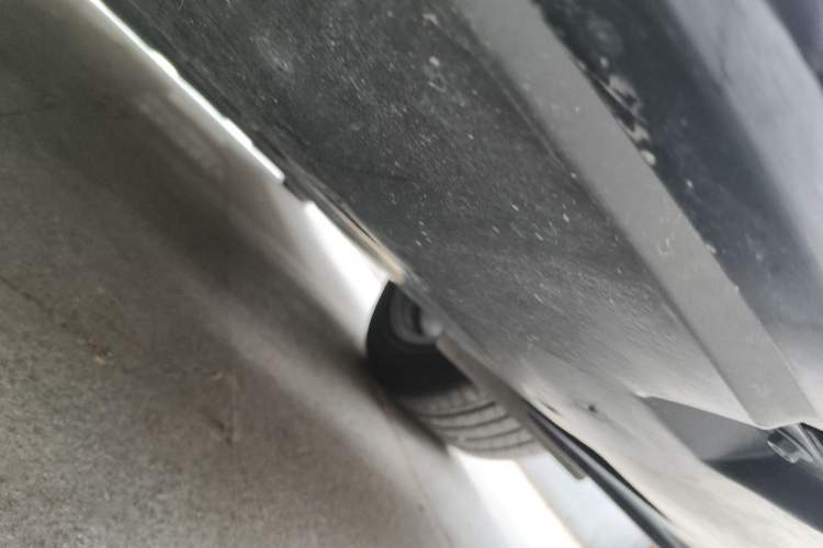 Used Lexus ES 2023 200 Excellence Edition Chassis Front Left