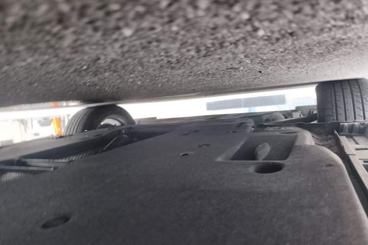 Used Lexus ES 2023 200 Excellence Edition Chassis Front Left
