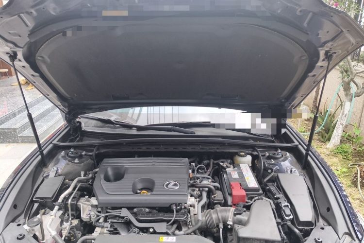 Used Lexus ES 2023 200 Excellence Edition Engine Bay