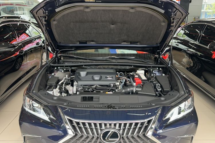 Used Lexus ES 2023 200 Excellence Edition Engine Bay