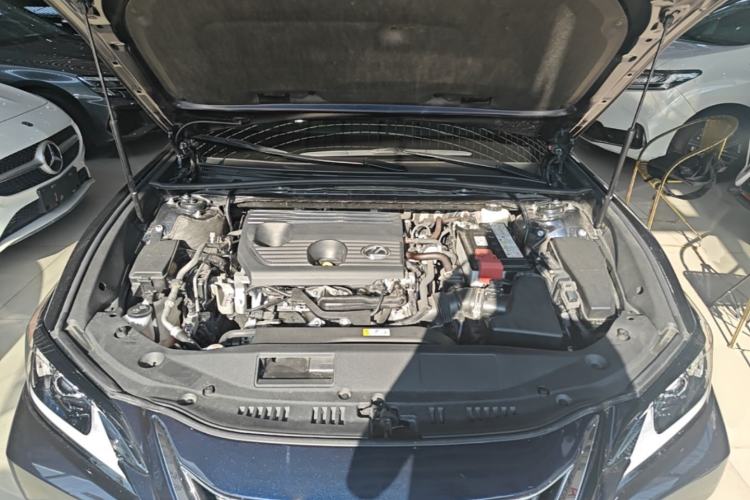 Used Lexus ES 2023 200 Excellence Edition Engine Bay