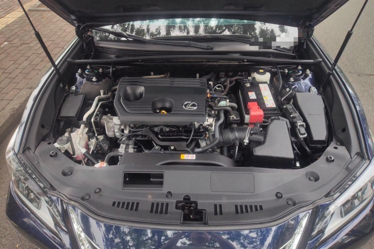 Used Lexus ES 2023 200 Excellence Edition Engine Bay
