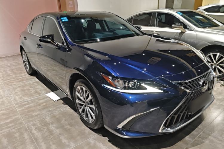 Used Lexus ES 2023 200 Excellence Edition Exterior 1