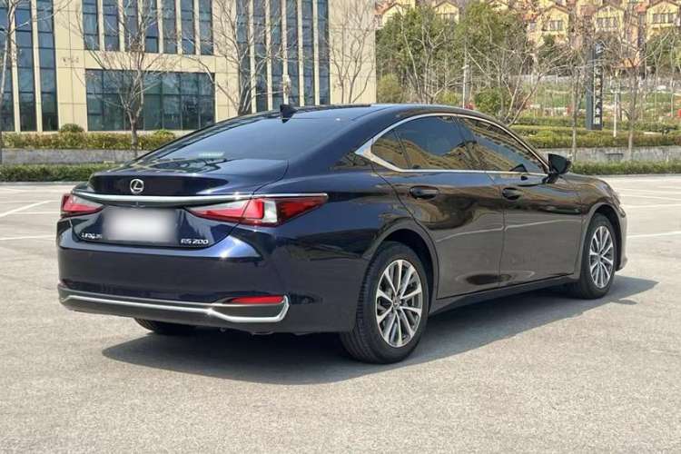 Used Lexus ES 2023 200 Excellence Edition Exterior 3