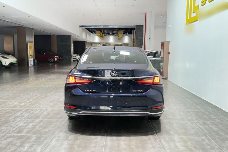 Used Lexus ES 2023 200 Excellence Edition Exterior 4