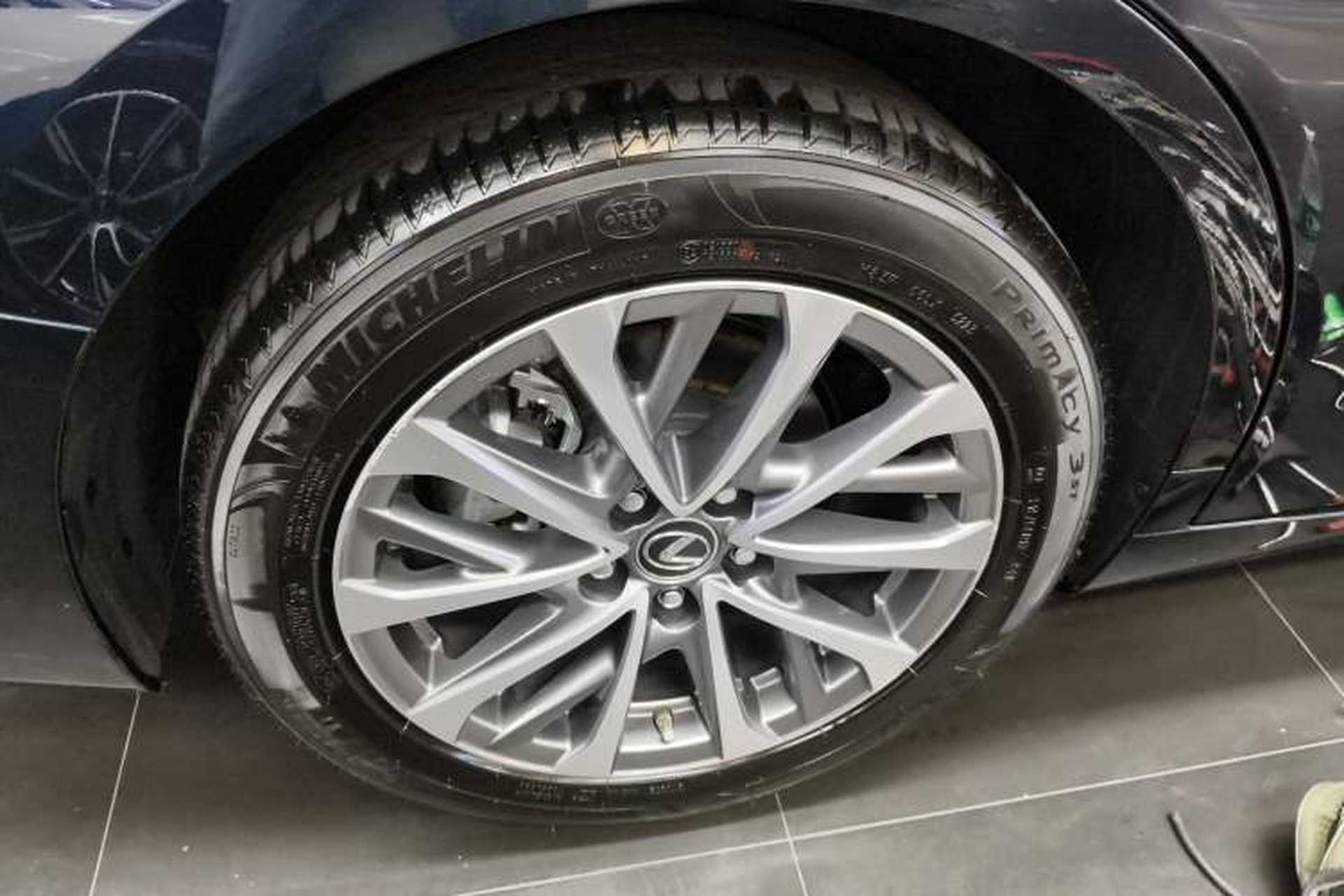 Used Lexus ES 2023 200 Excellence Edition Exterior 5