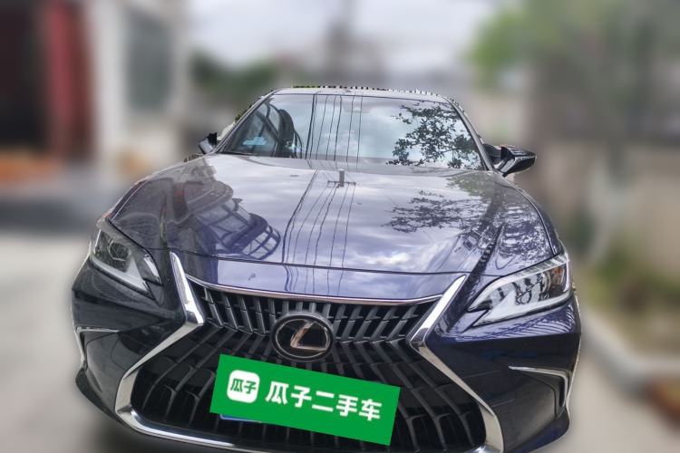 Used Lexus ES 2023 200 Excellence Edition Front