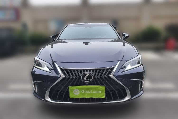Used Lexus ES 2023 200 Excellence Edition Front
