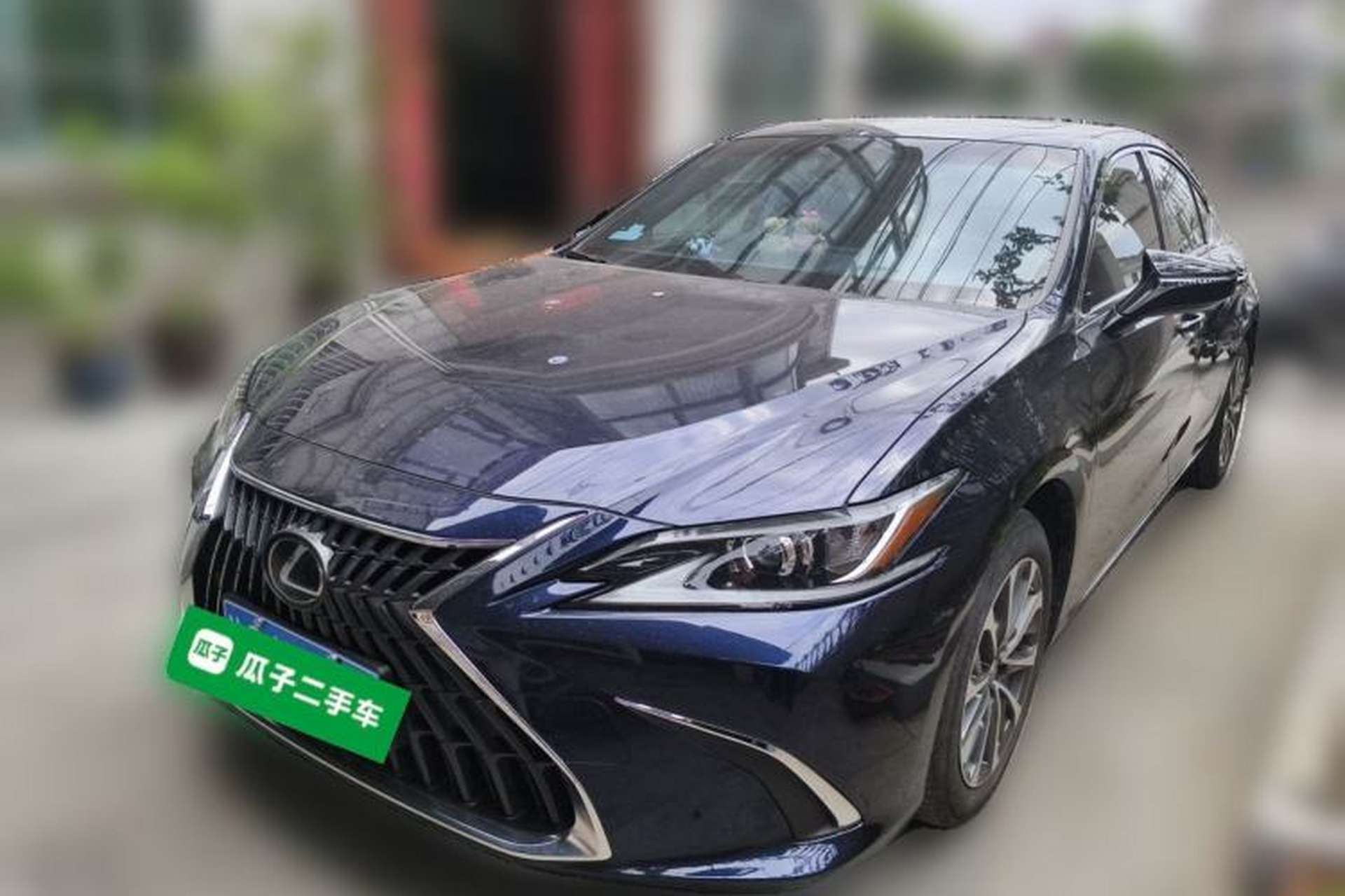 Used Lexus ES 2023 200 Excellence Edition Front Left 45 Deg