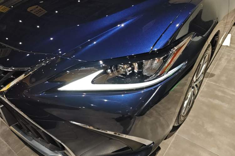 Used Lexus ES 2023 200 Excellence Edition Left Front Headlight