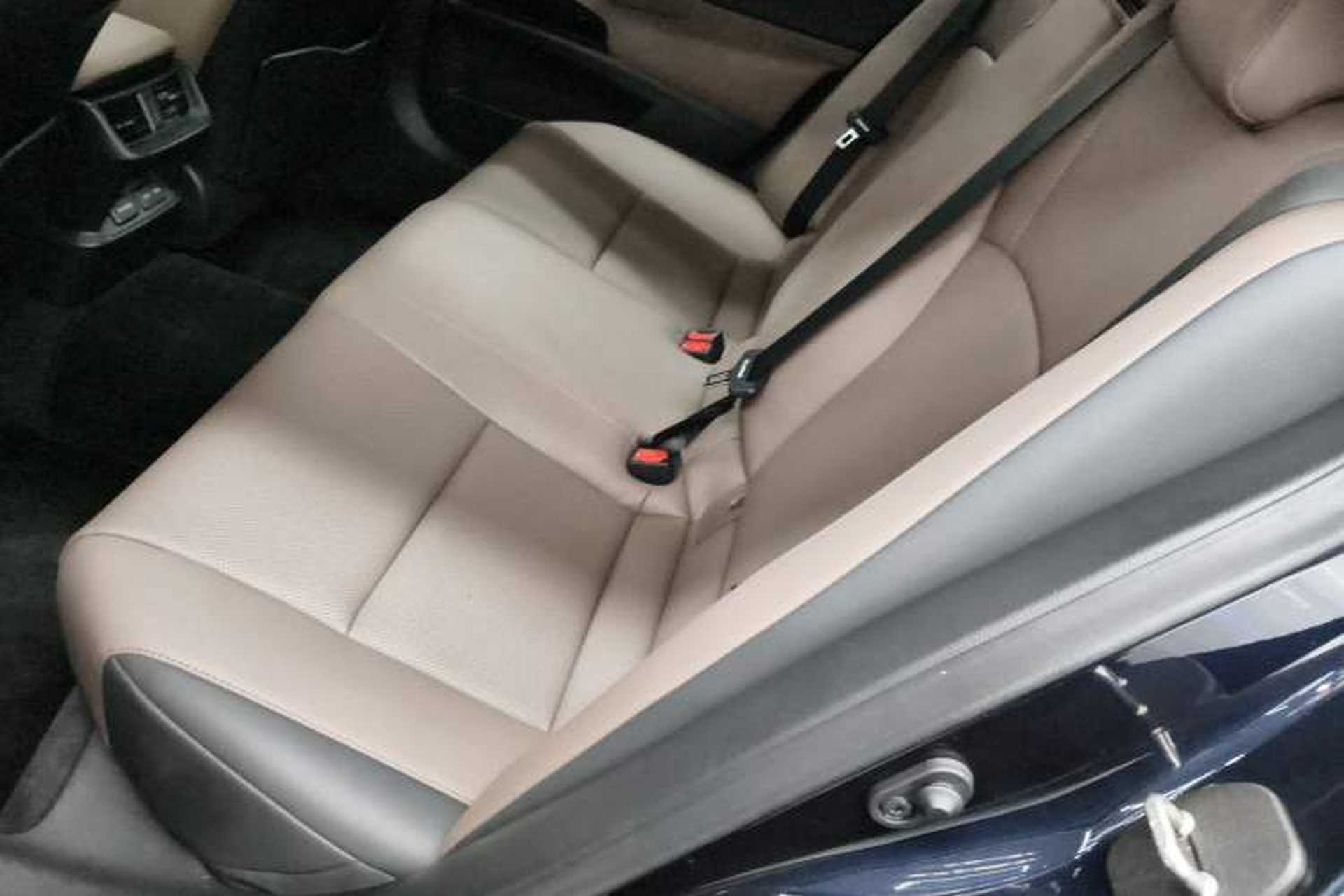 Used Lexus ES 2023 200 Excellence Edition Left Rear Seat