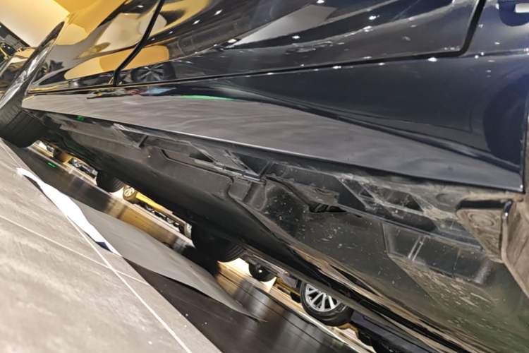 Used Lexus ES 2023 200 Excellence Edition Left Side Sill