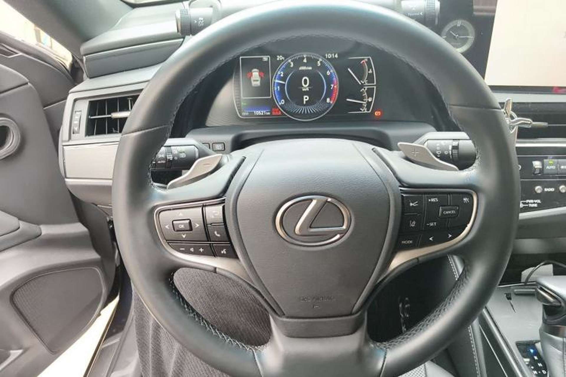 Used Lexus ES 2023 200 Excellence Edition Steering Wheel