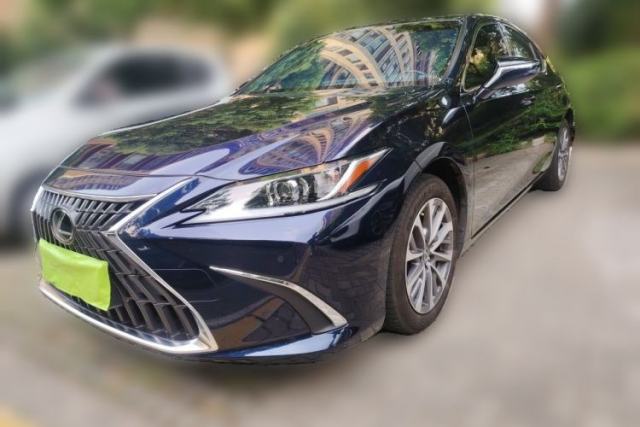 Used Lexus ES 2023 200 Excellence Edition