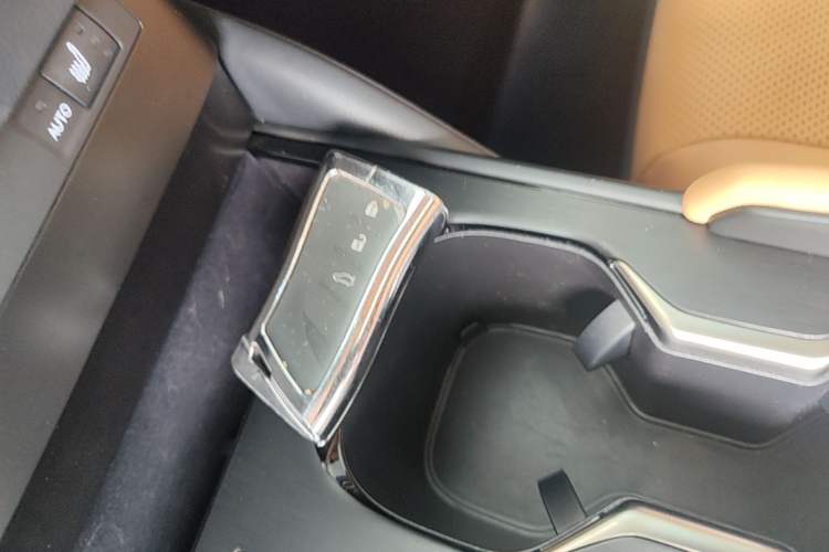 Used Lexus ES 2023 200 Excellence Edition Vehicle Key