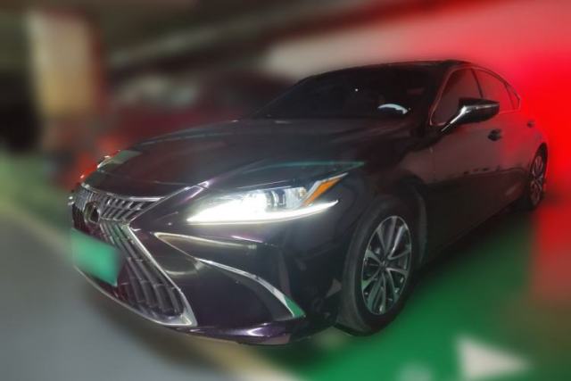Used Lexus ES 2023 200 Excellence Edition