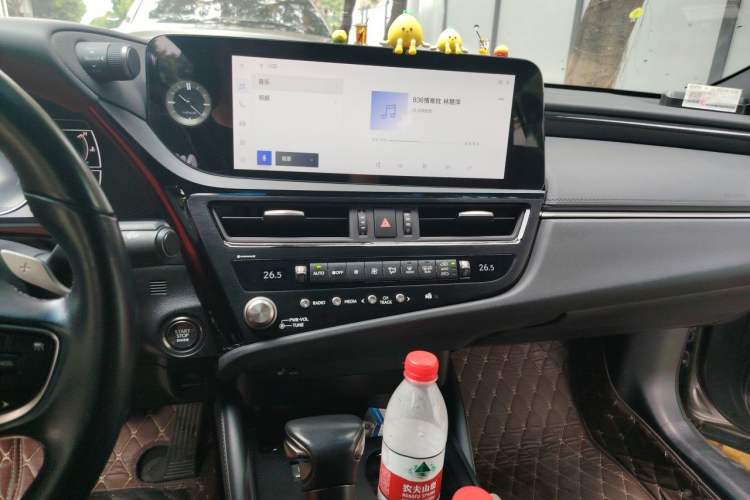 Used Lexus ES 2023 200 Excellence Edition Audio And AC Panel