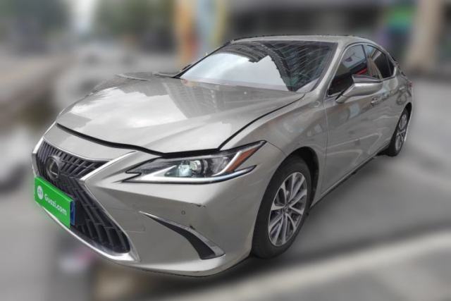Used Lexus ES 2023 200 Excellence Edition