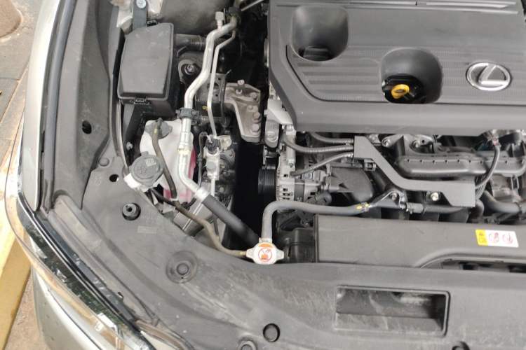 Used Lexus ES 2023 200 Excellence Edition Engine Bay Right
