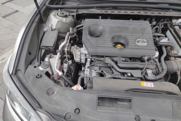 Used Lexus ES 2023 200 Excellence Edition Engine Bay Right