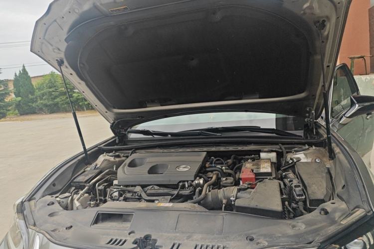 Used Lexus ES 2023 200 Luxury Edition Engine Bay