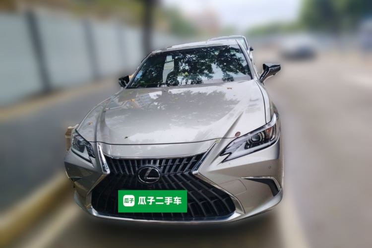 Used Lexus ES 2023 200 Excellence Edition Front