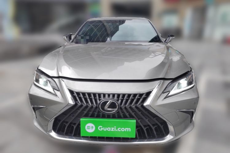 Used Lexus ES 2023 200 Excellence Edition Front