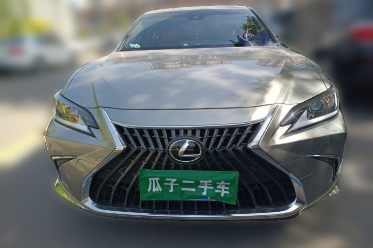 Used Lexus ES 2023 200 Excellence Edition Front