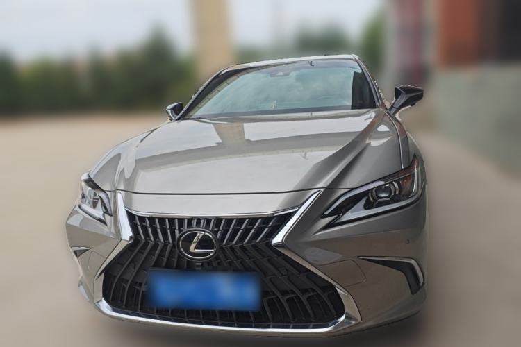 Used Lexus ES 2023 200 Luxury Edition Front